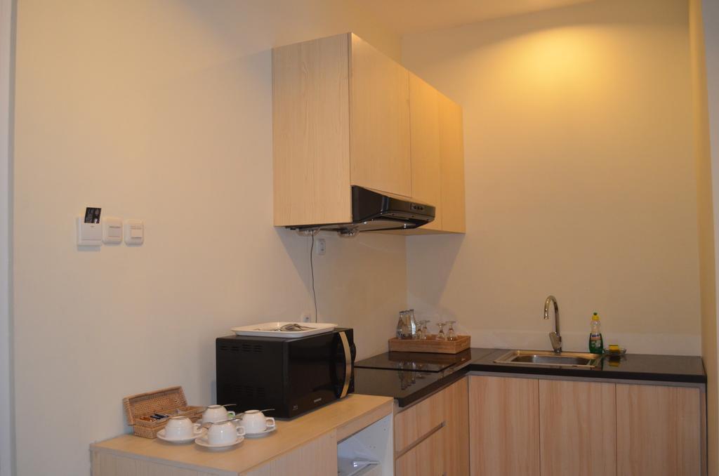 Ap Suite Apartment Kuta Lombok Esterno foto