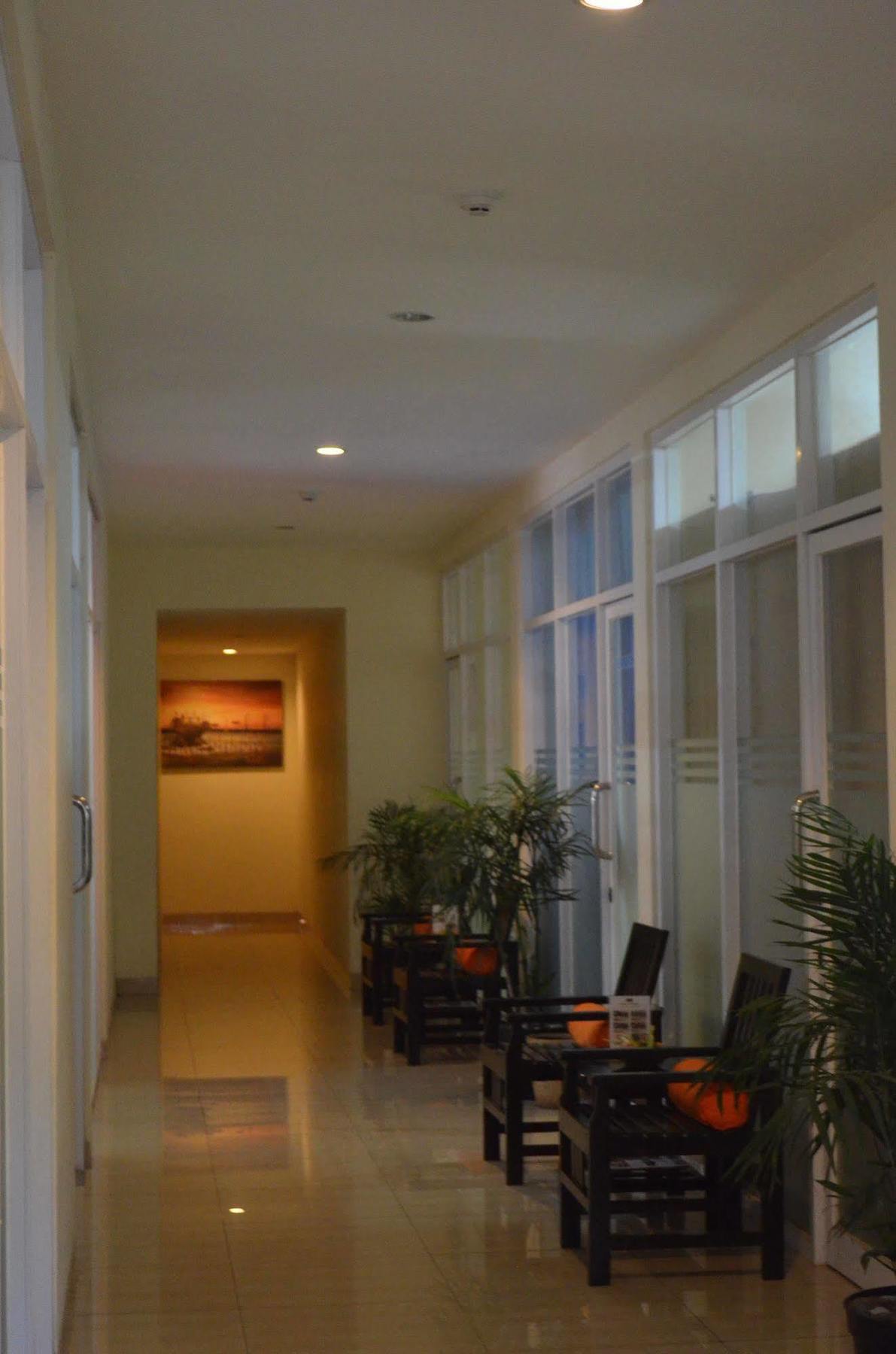 Ap Suite Apartment Kuta Lombok Esterno foto