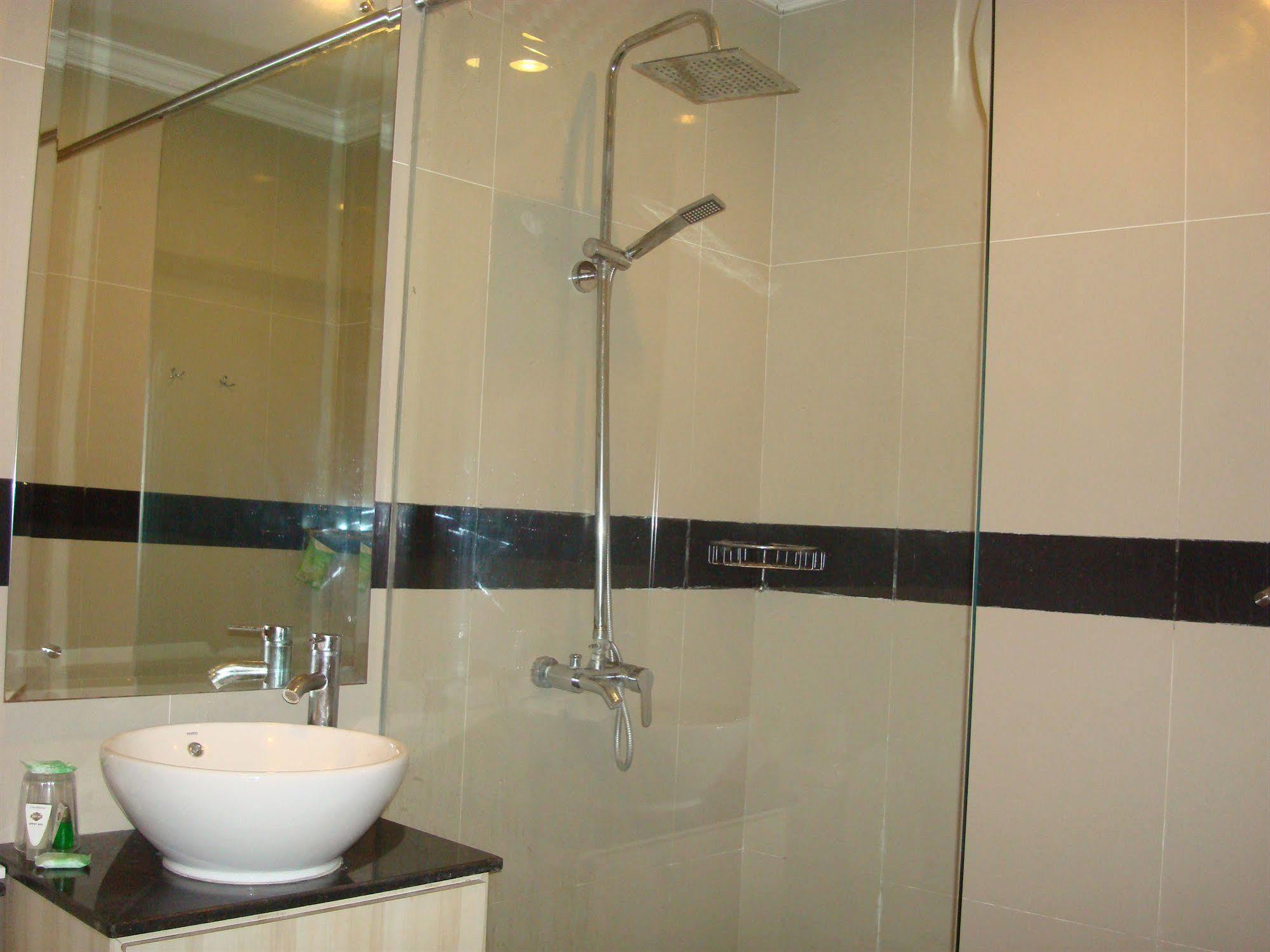 Ap Suite Apartment Kuta Lombok Esterno foto