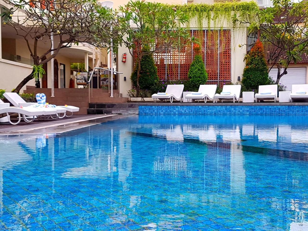 Ap Suite Apartment Kuta Lombok Esterno foto